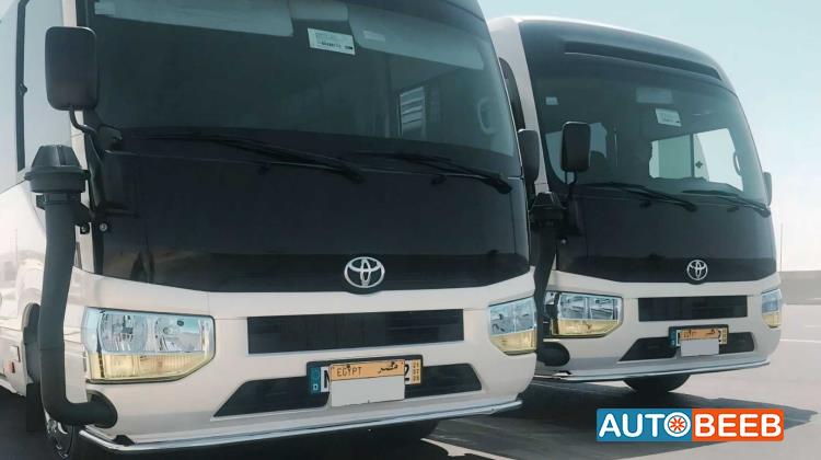 Minibus Toyota 2022