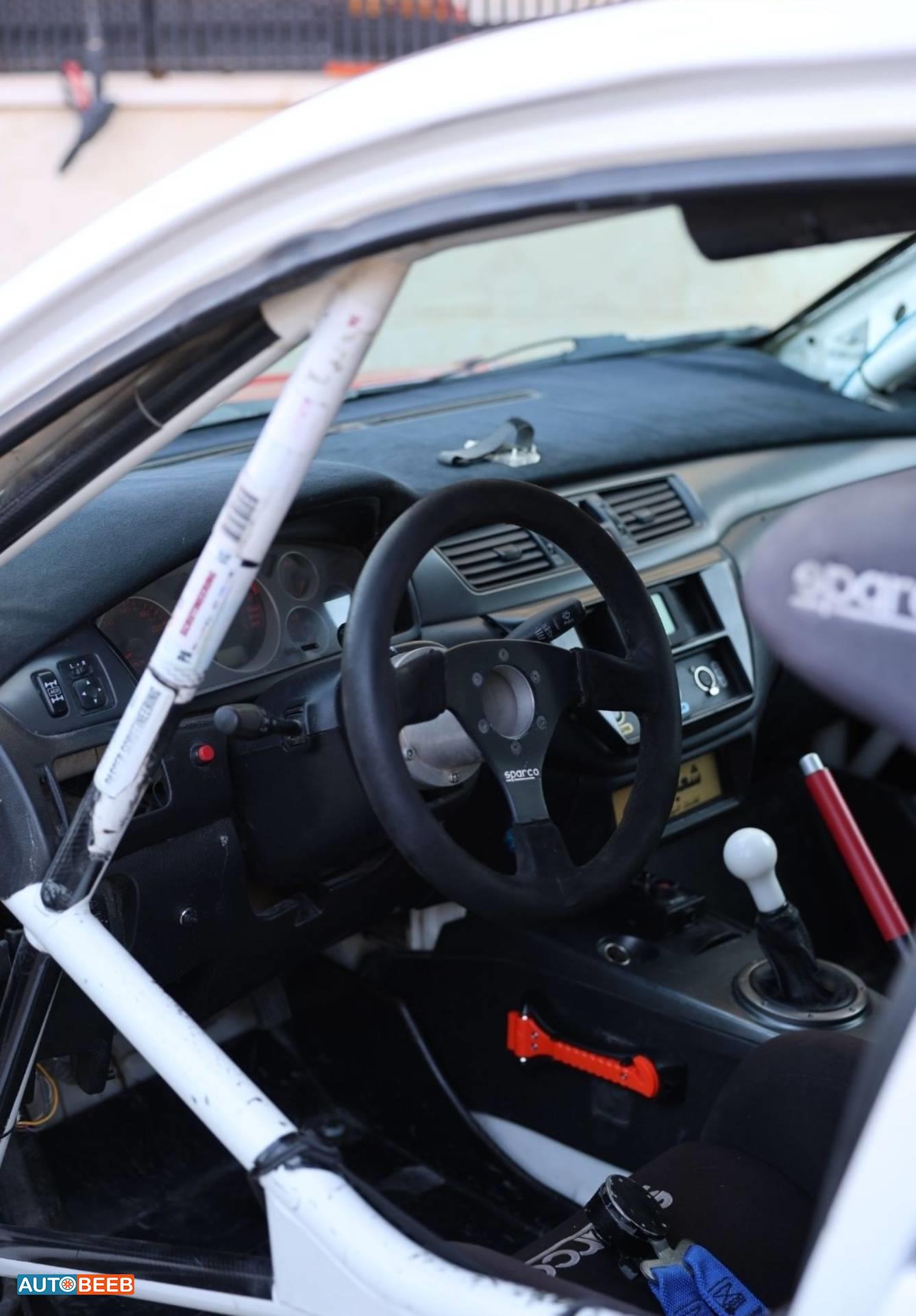 Mitsubishi  2006