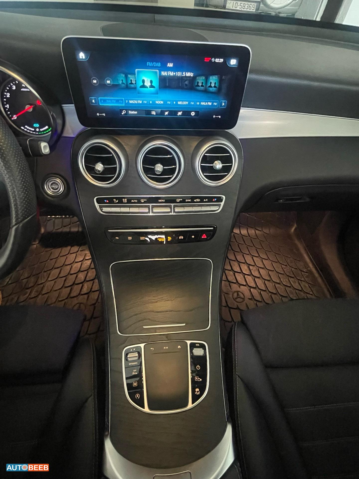 Mercedes Benz CLC200 2021