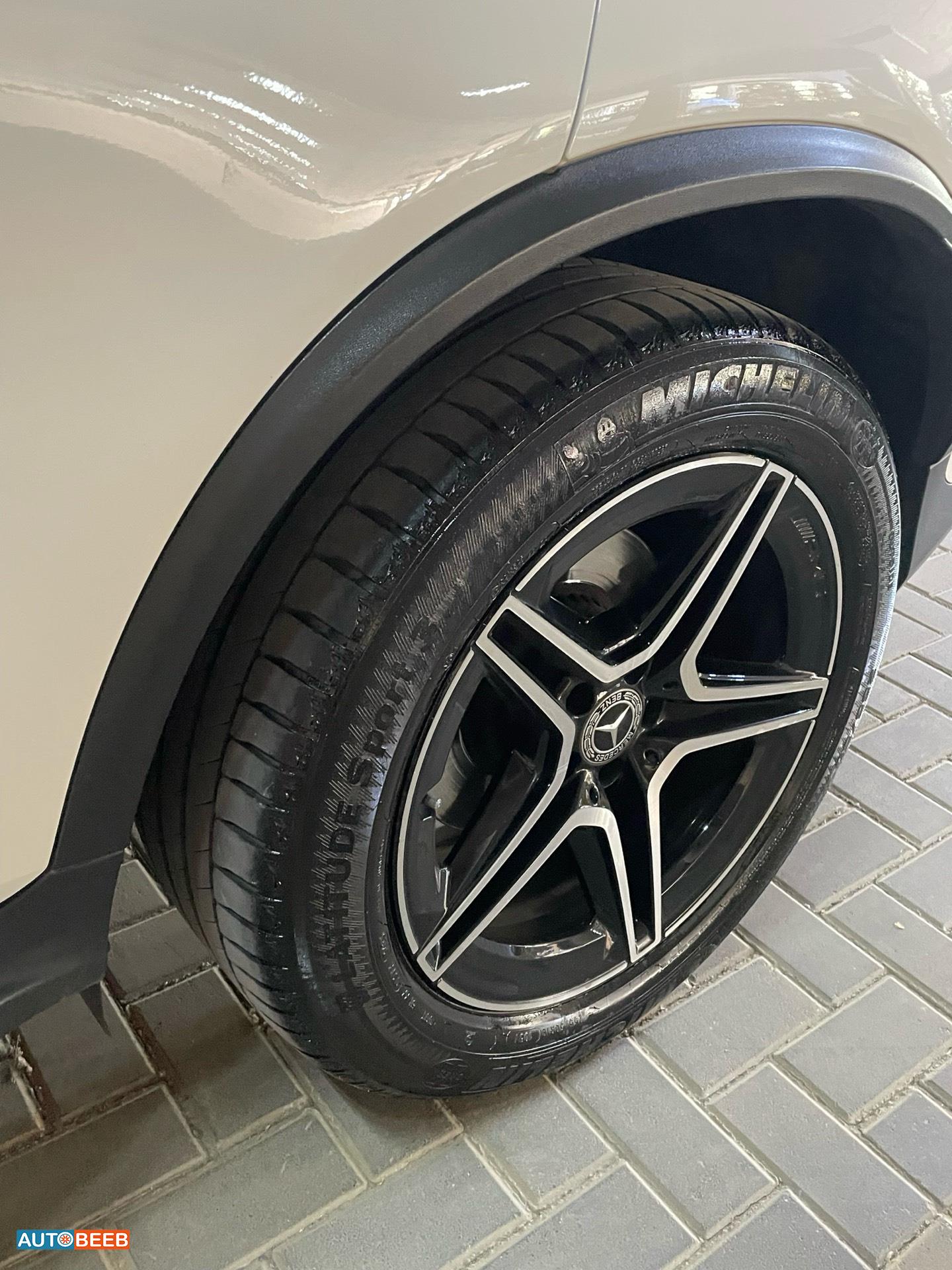 Mercedes Benz CLC200 2021