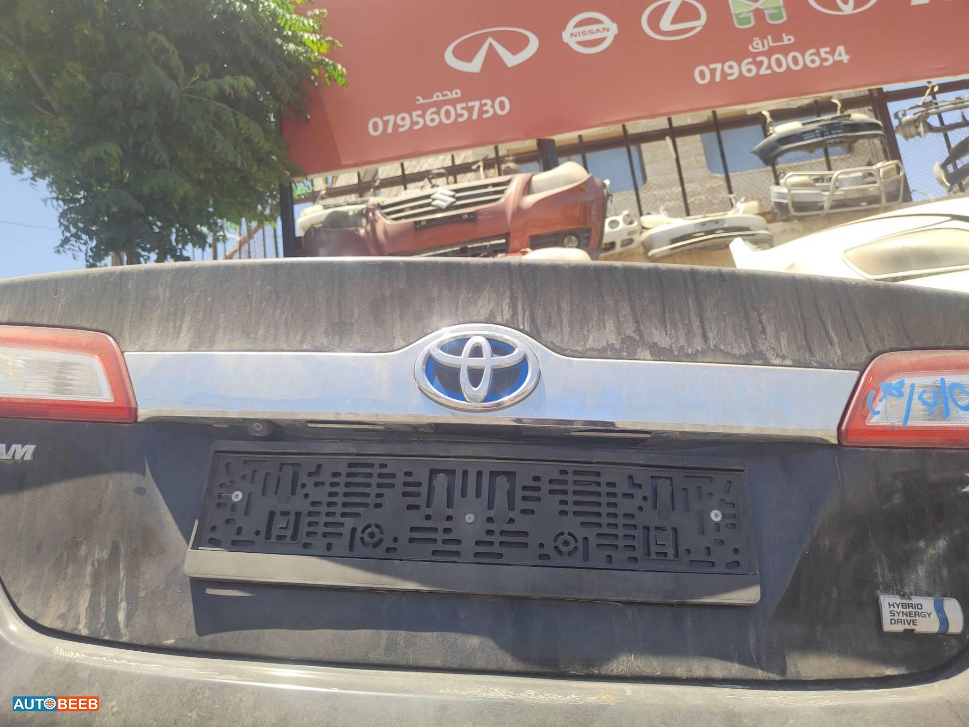 Body  Trunk Toyota Camry