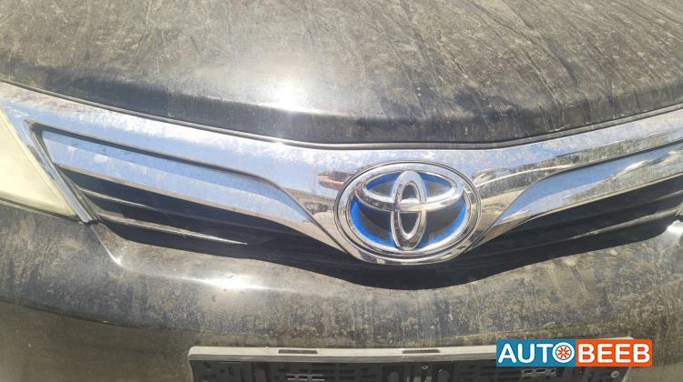 Body  Grilles Toyota Camry