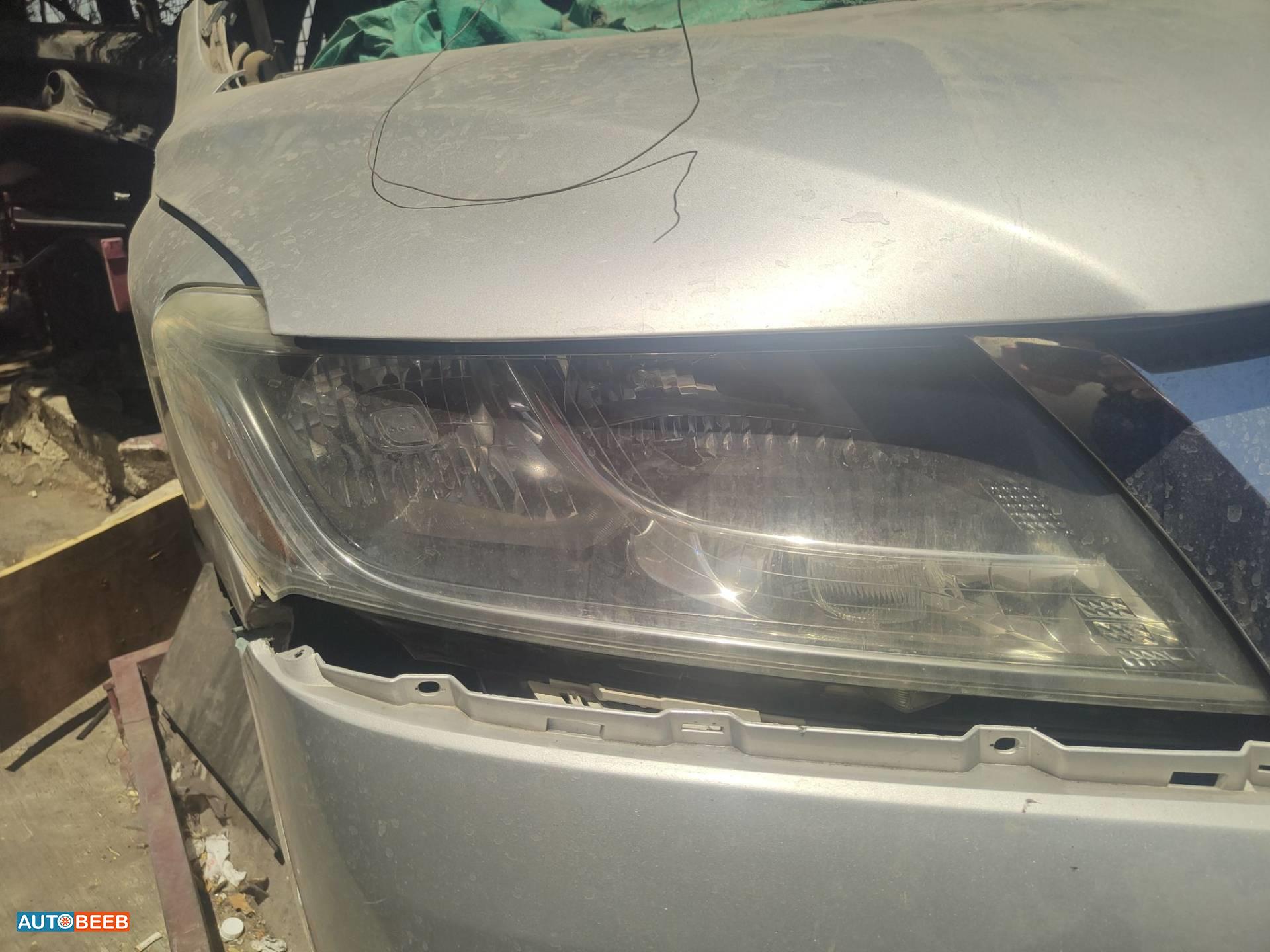 Lights Front light Nissan Pathfinder