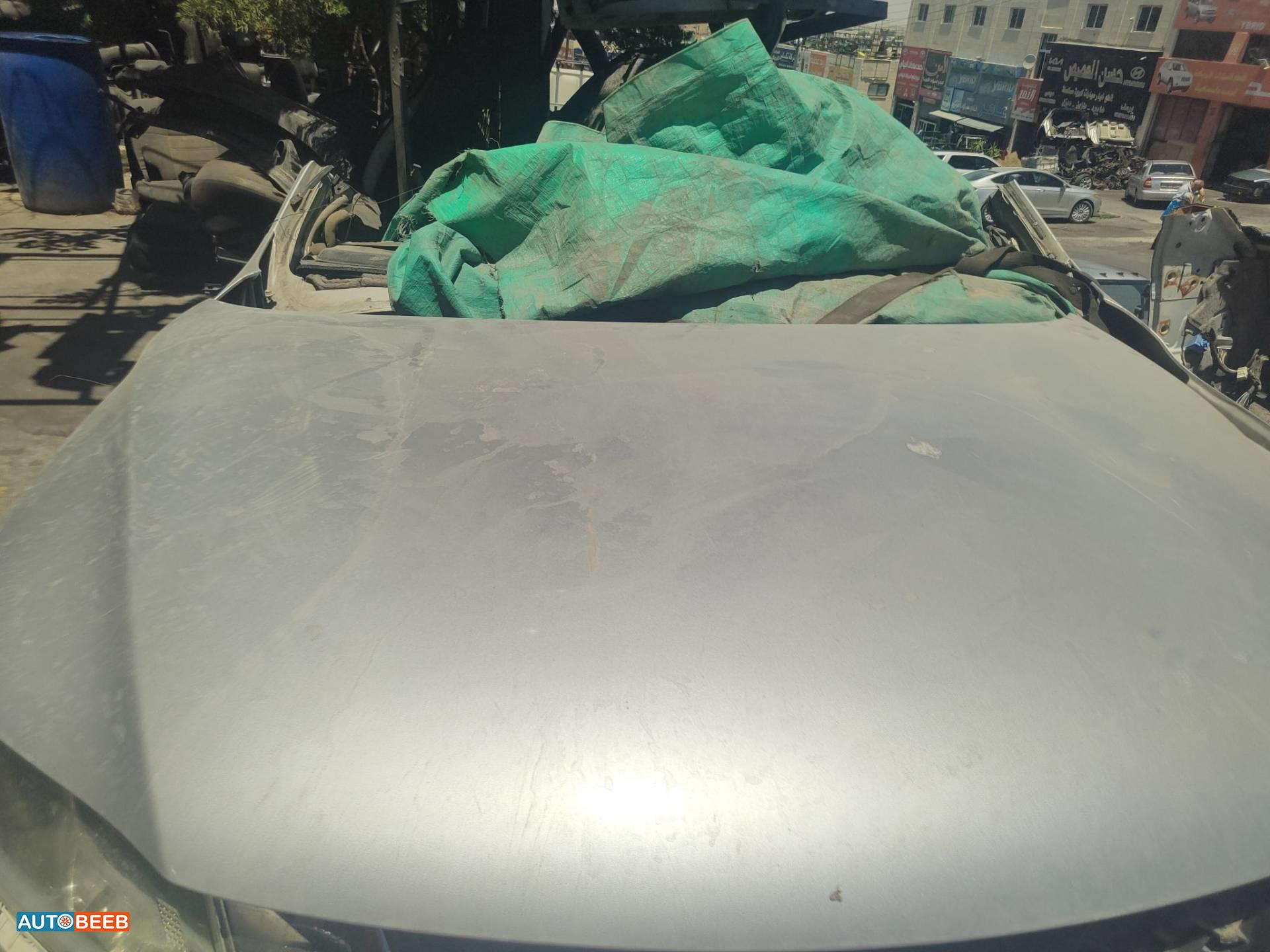 Body  Hood Nissan Pathfinder