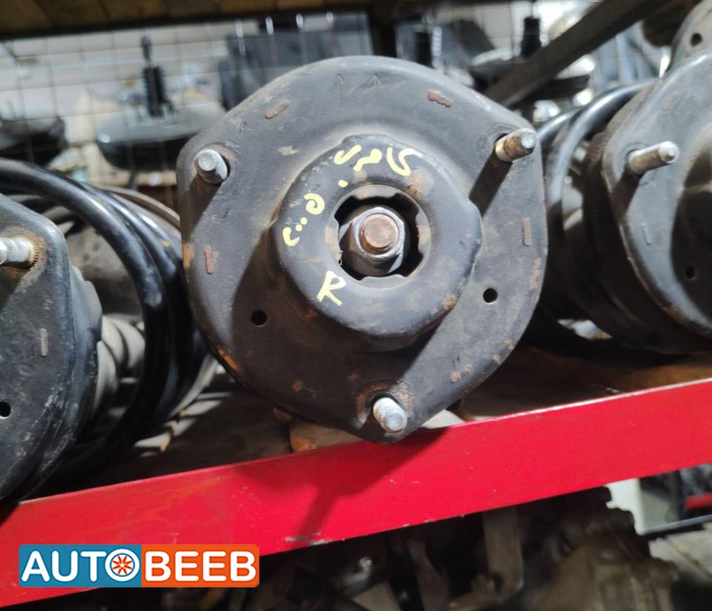  Shock Absorber Toyota Camry