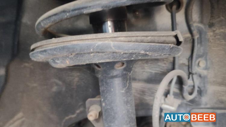  Shock Absorber Toyota Camry