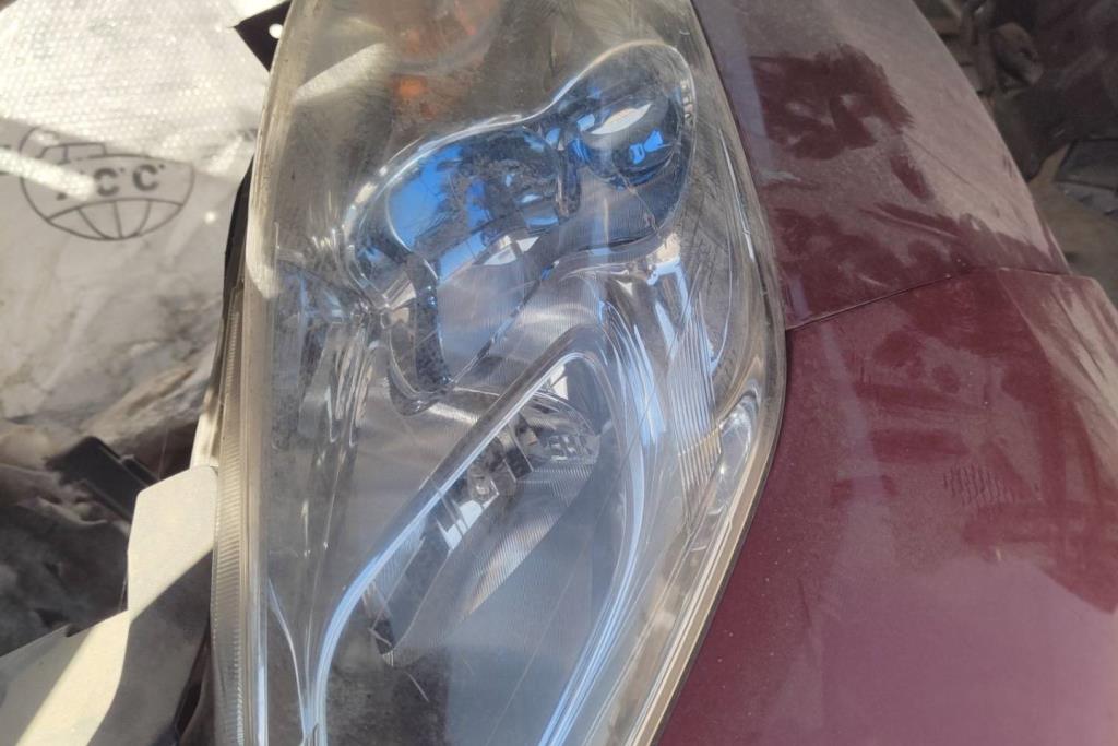 Lights Front light Nissan Leaf