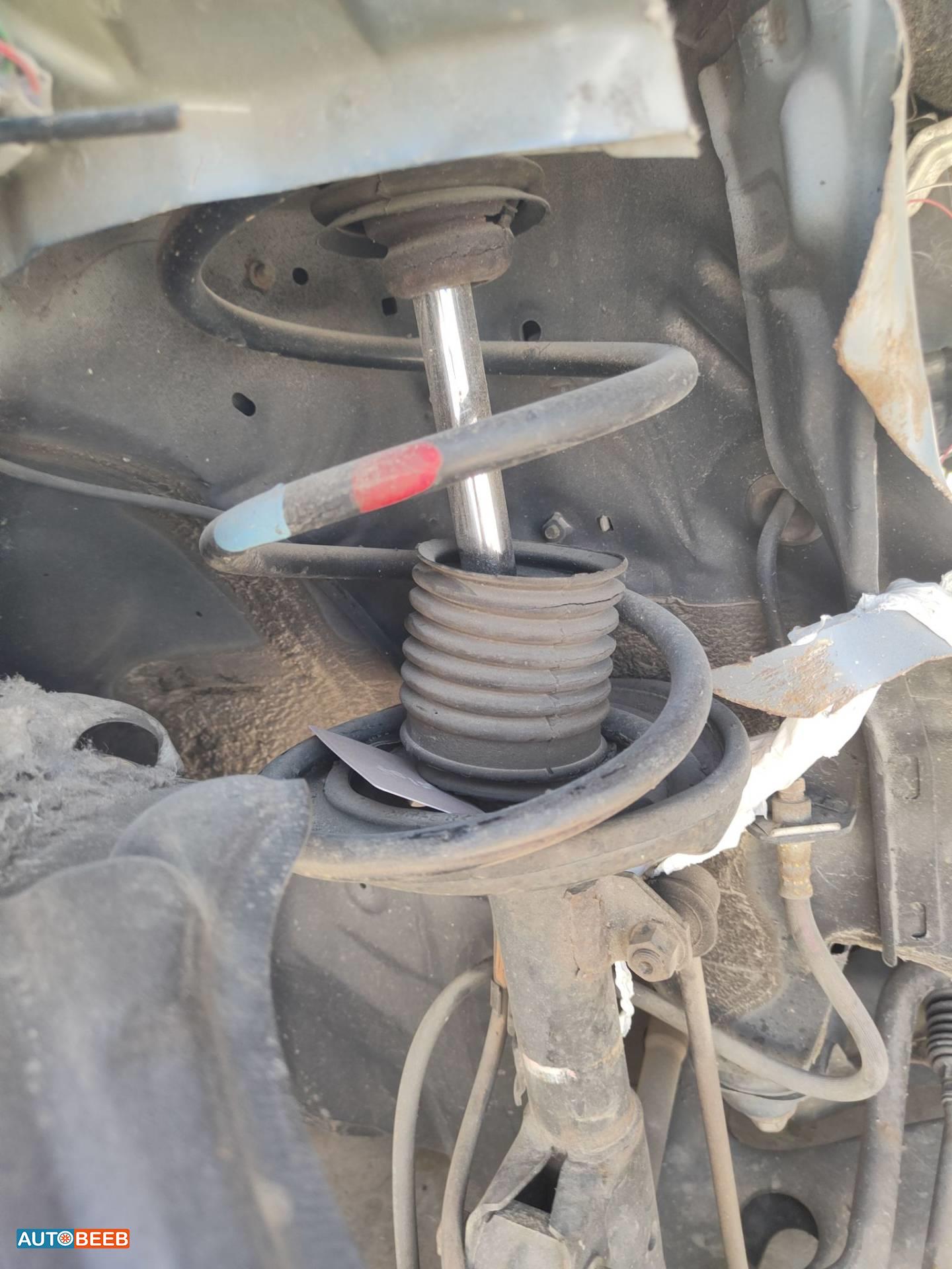  Shock Absorber Toyota Prius