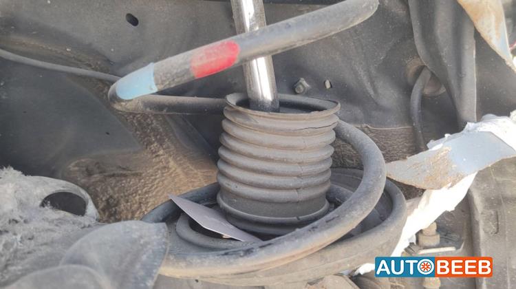  Shock Absorber Toyota Prius