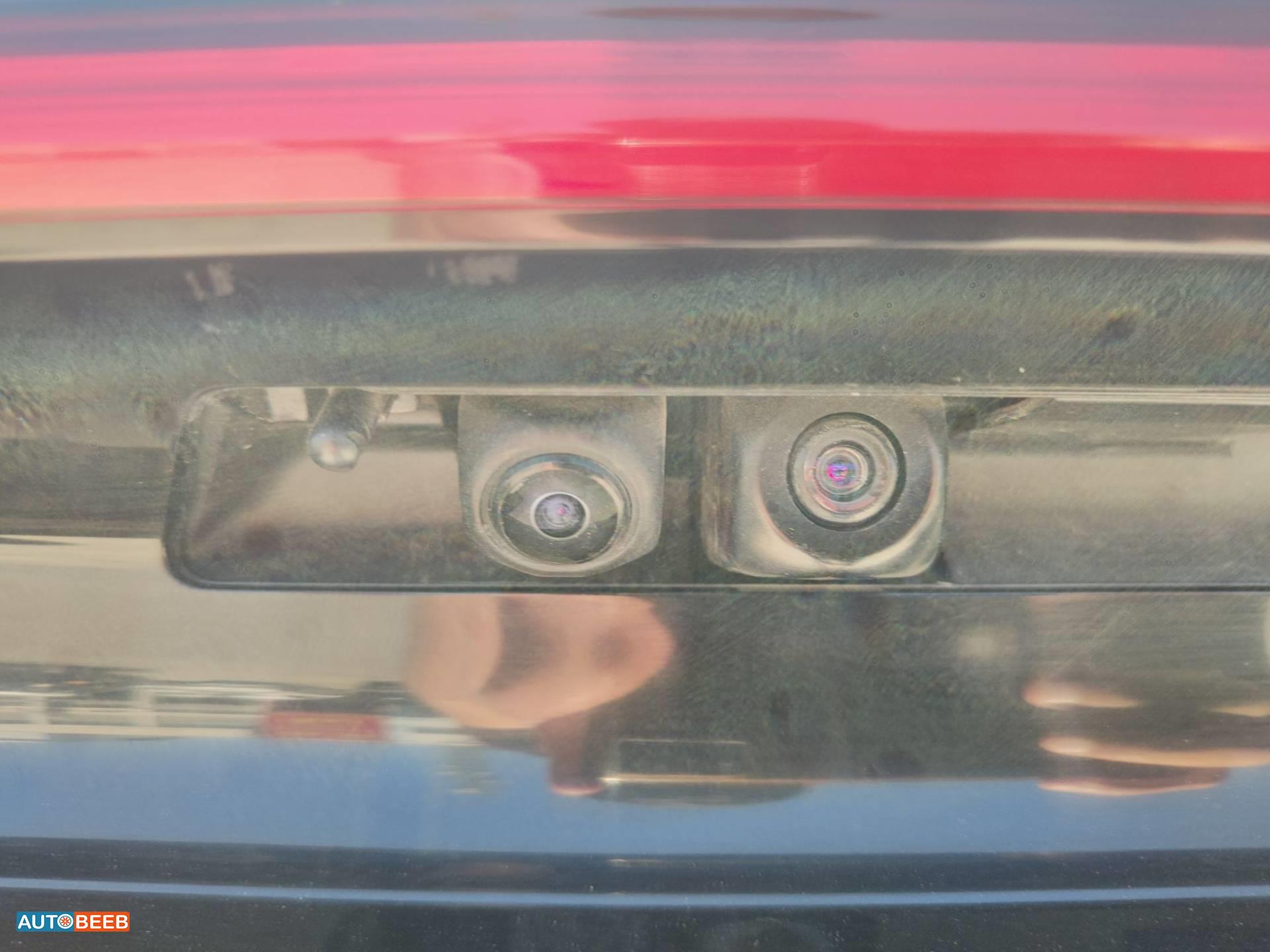 Electronics Cameras Toyota Prius