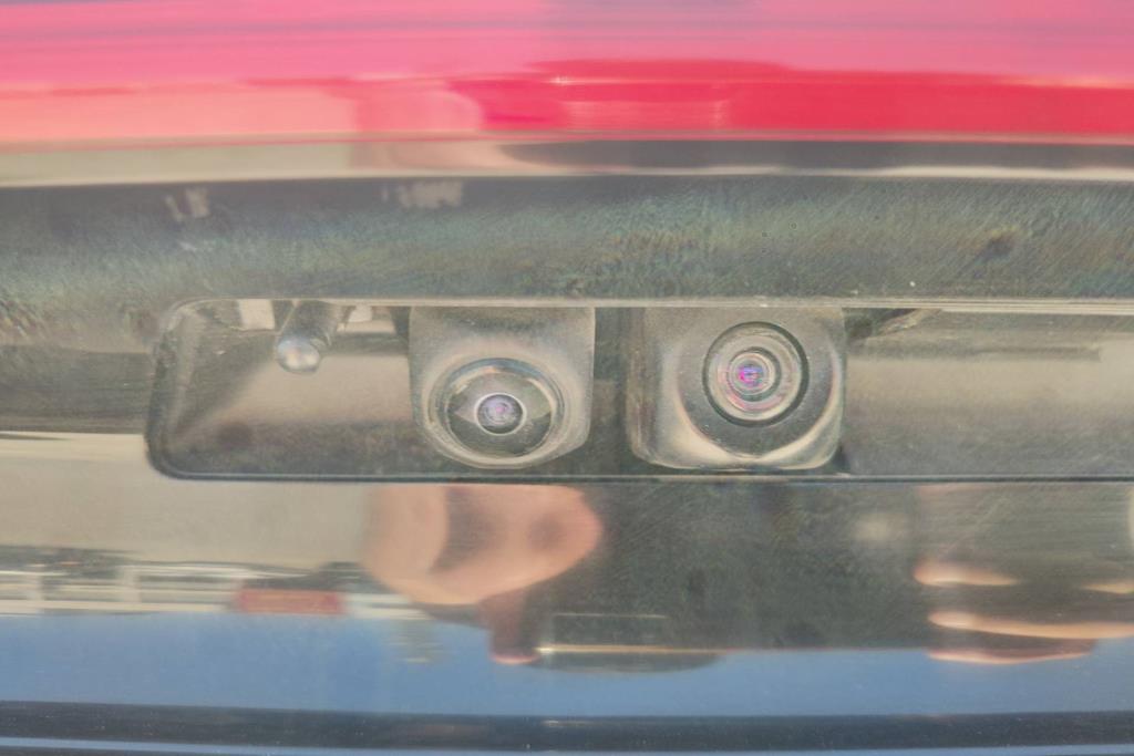 Electronics Cameras Toyota Prius