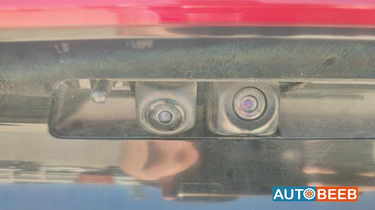 Electronics Cameras Toyota Prius