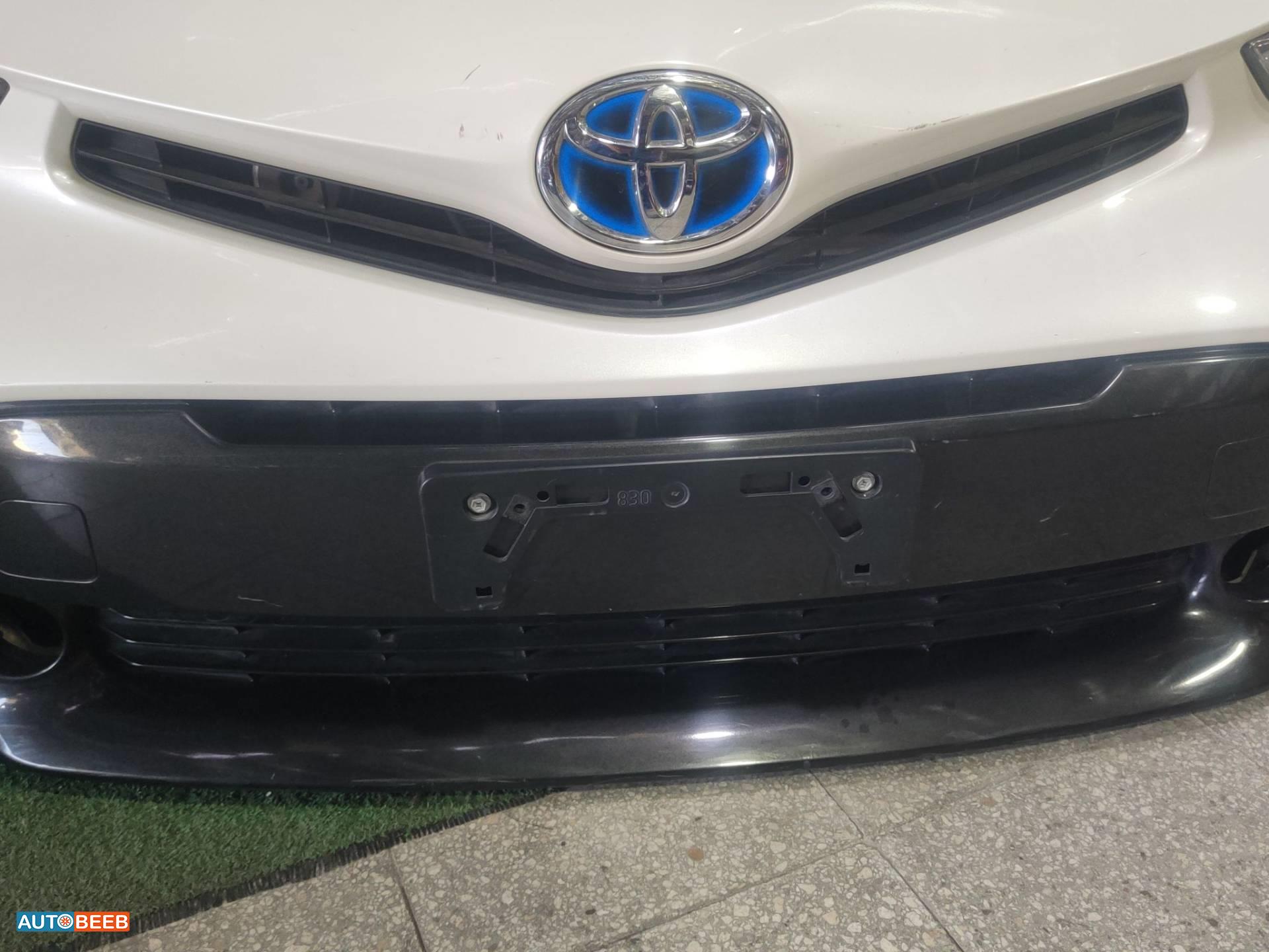 Body  Grilles Toyota Prius