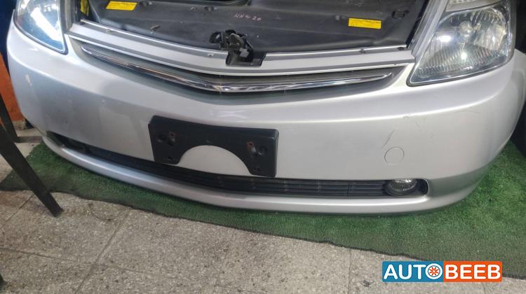 Body  Bumper Toyota Prius