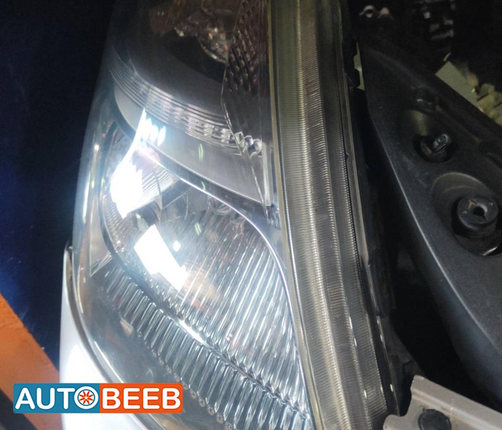 Lights Front light Toyota Prius
