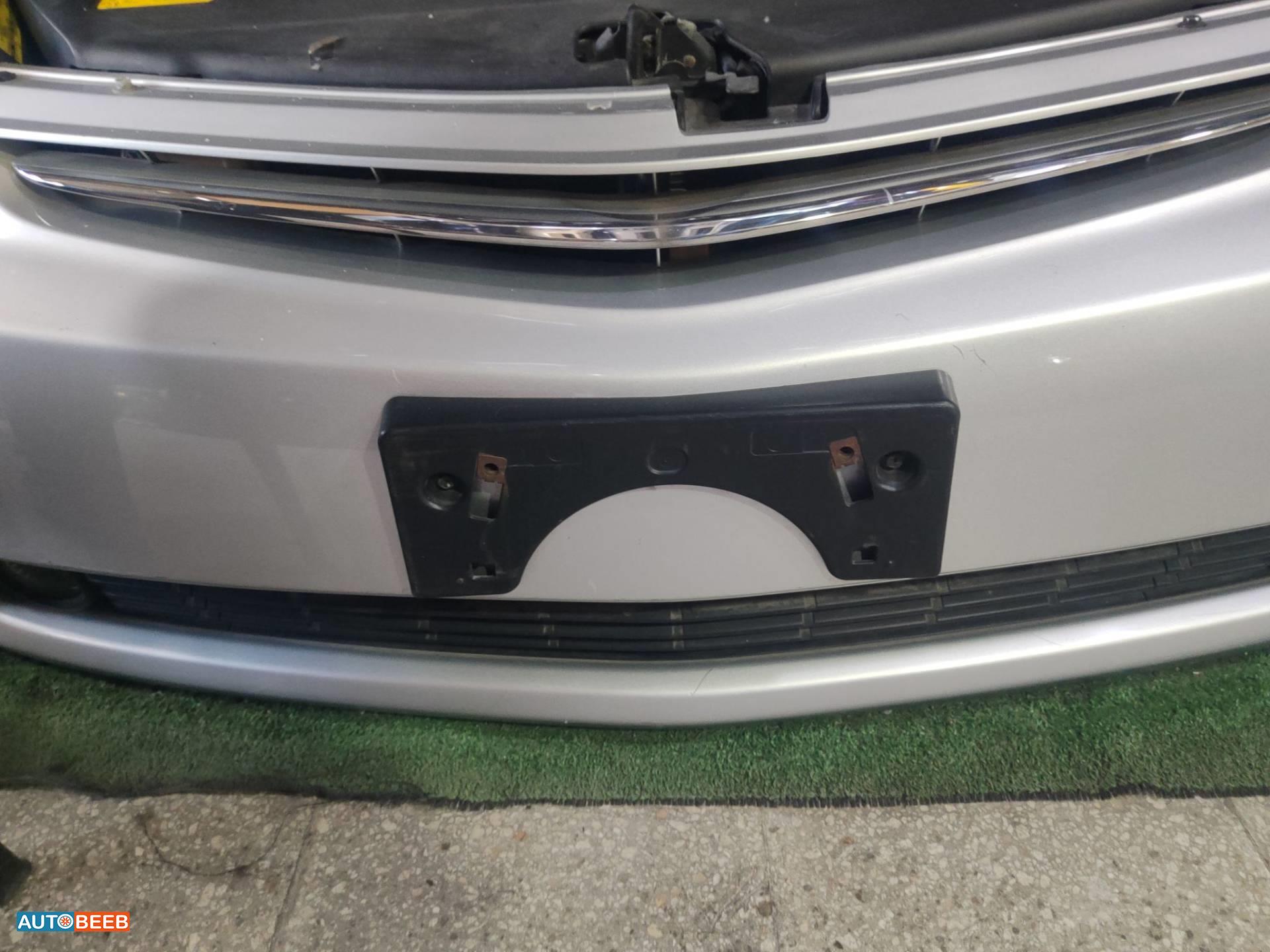 Body  Grilles Toyota Prius