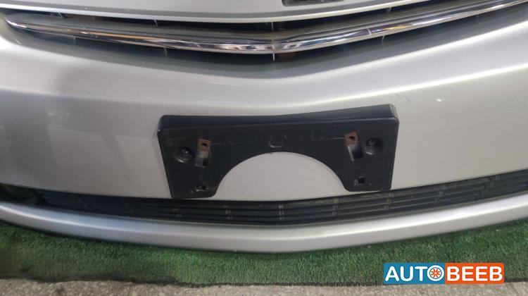 Body  Grilles Toyota Prius