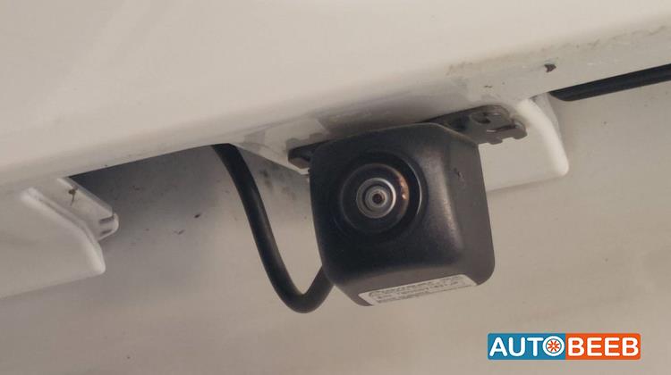 Electronics Cameras Toyota Prius