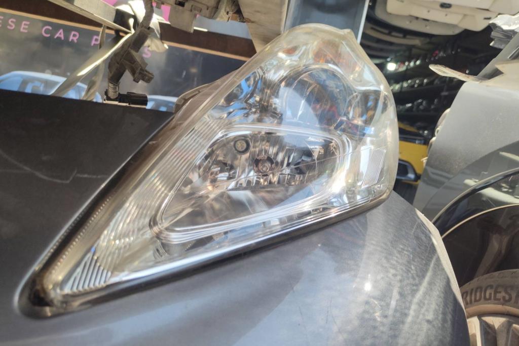 Lights Front light Nissan Leaf