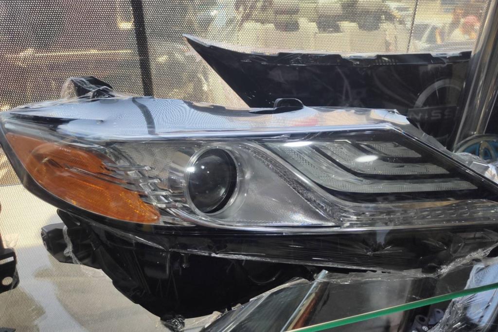 Lights Front light Toyota Camry