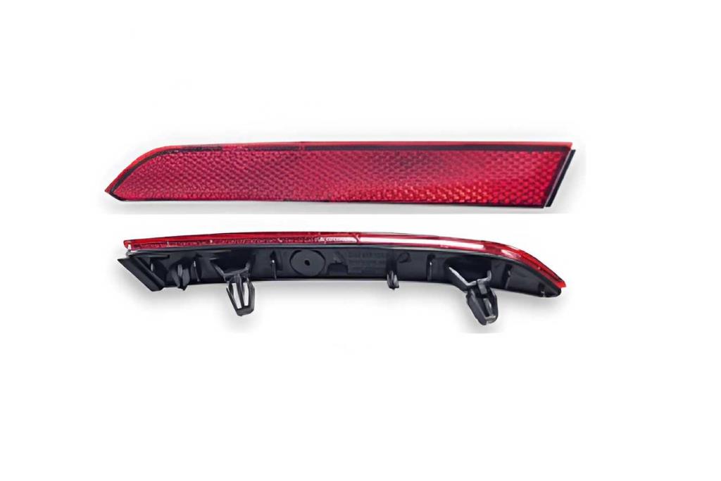 REFLECTOR VOLKSWAGEN PASSAT 2015 L