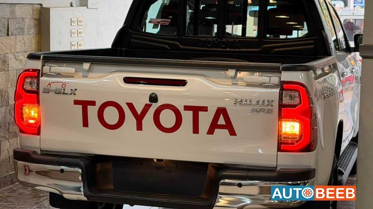 Toyota Hilux 2026