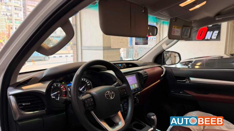 Toyota Hilux 2026