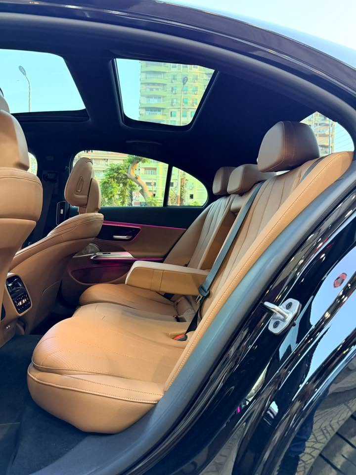 Mercedes Benz E200 2025