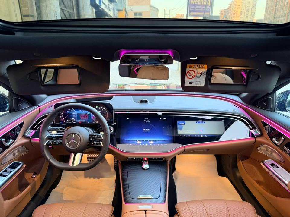 Mercedes Benz E200 2025