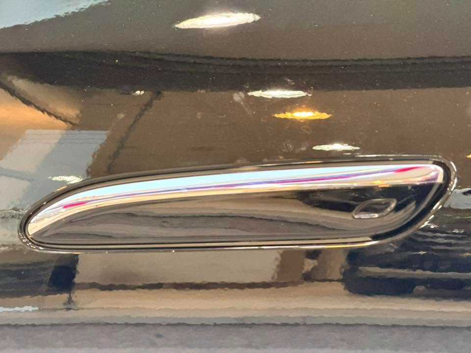 Mercedes Benz E200 2025