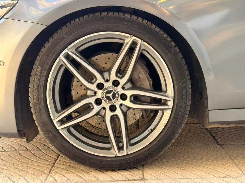 Mercedes Benz E200 2019