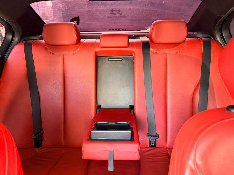BMW 320 2018