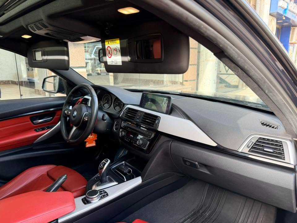 BMW 320 2018