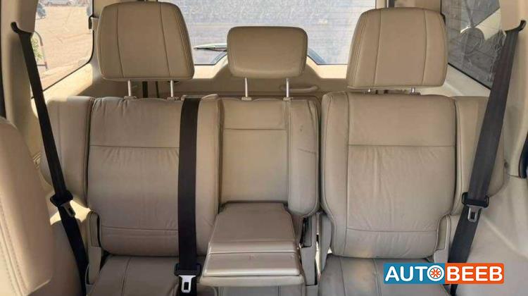 Mitsubishi Pajero 2016