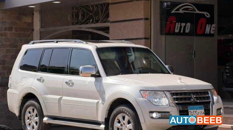 Mitsubishi Pajero 2016