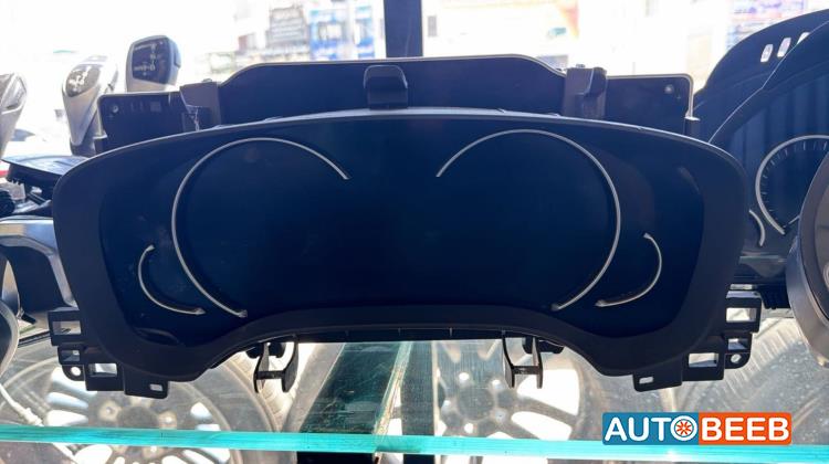 Cabin  Dashboard BMW 725