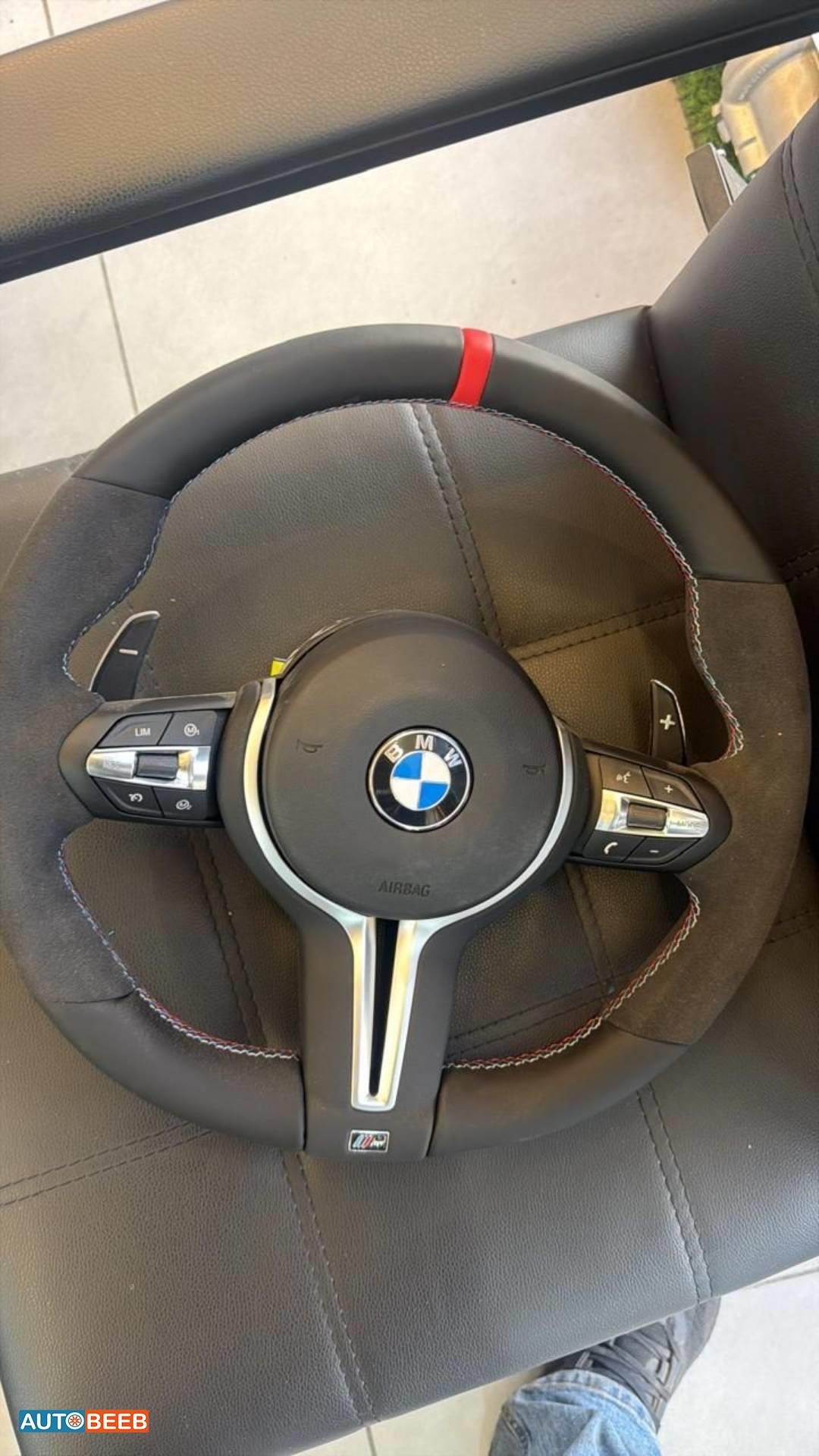 Cabin  Steering Wheel BMW 320
