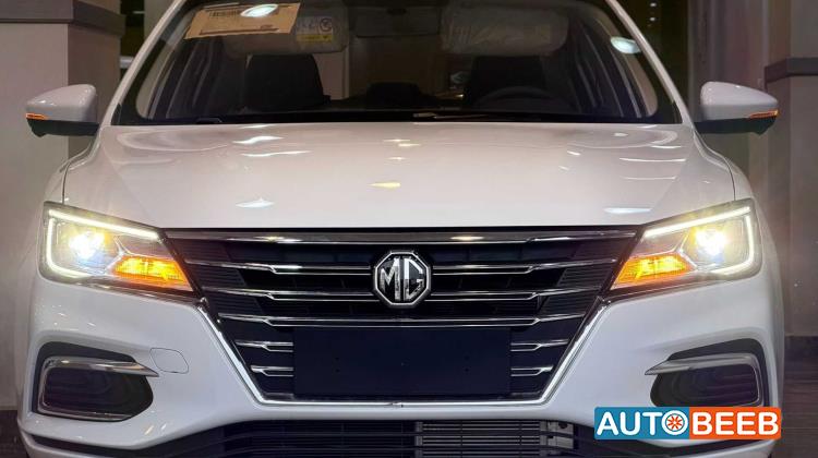 MG MG5 2026