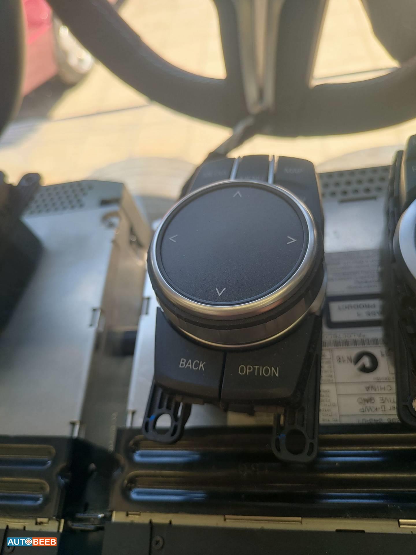 Cabin  Control buttons BMW 725