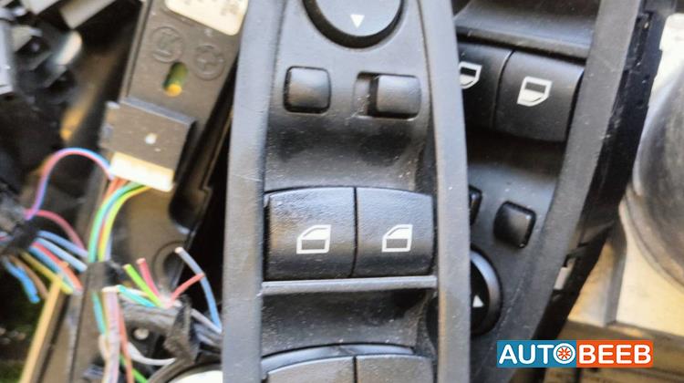 Cabin  Control buttons BMW 520