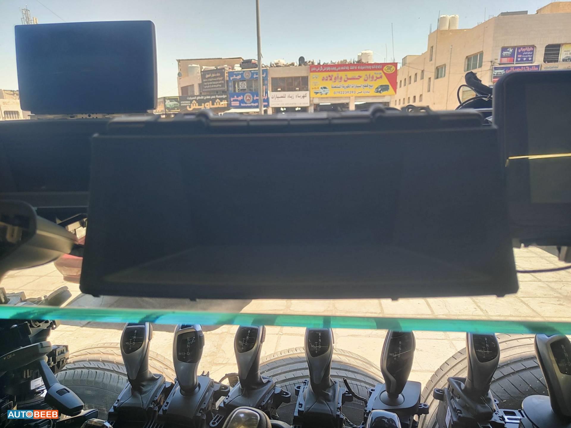 Electronics DVD Player BMW 320