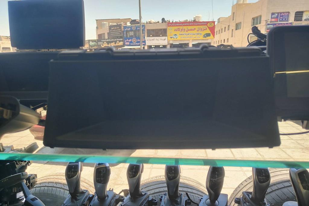 Electronics DVD Player BMW 320