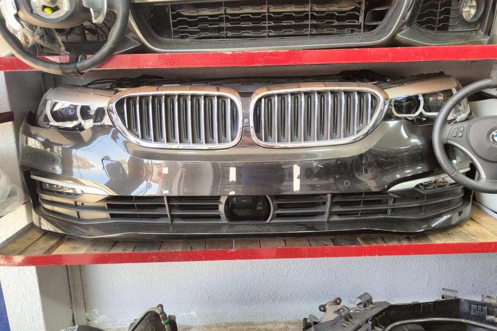 Body  Bumper BMW 725