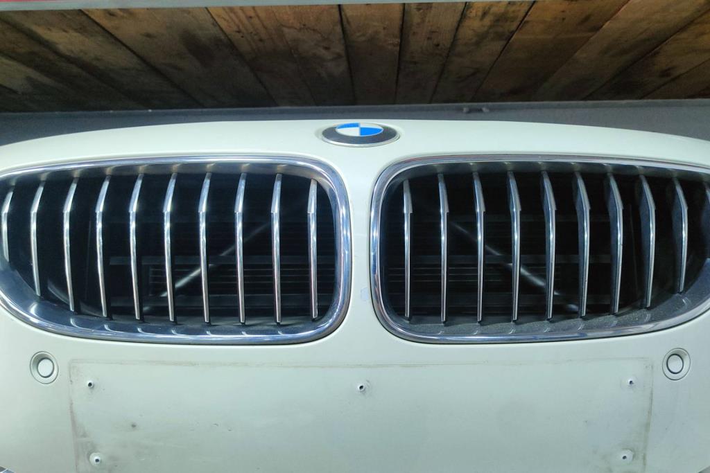 Body  Grilles BMW 640