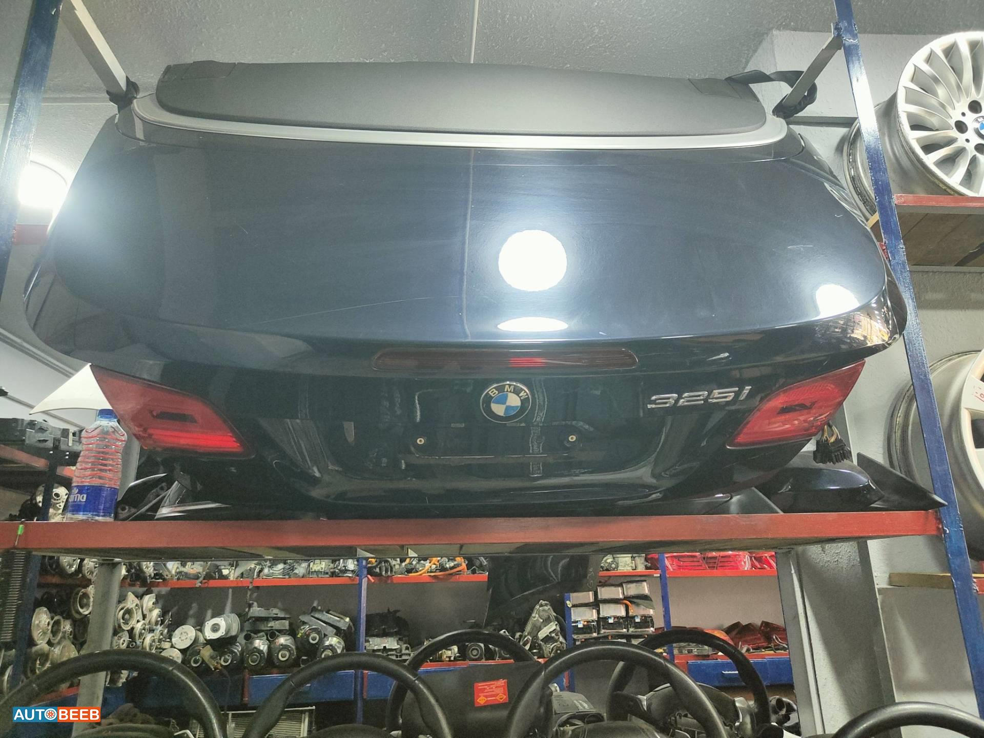 Body  Trunk BMW 325