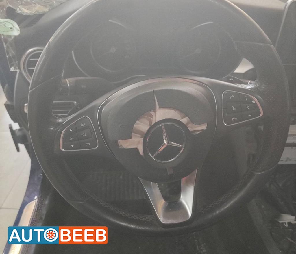 Cabin  Steering Wheel Mercedes Benz C200