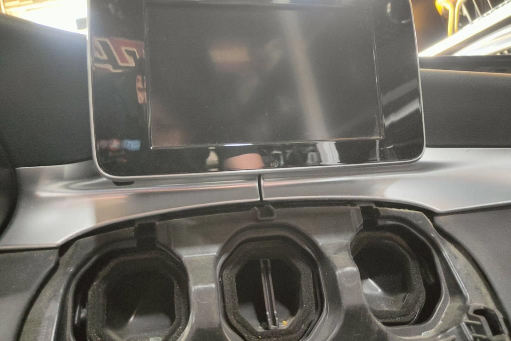 Electronics DVD Player Mercedes Benz C200