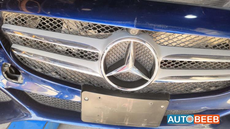 Body  Grilles Mercedes Benz C200