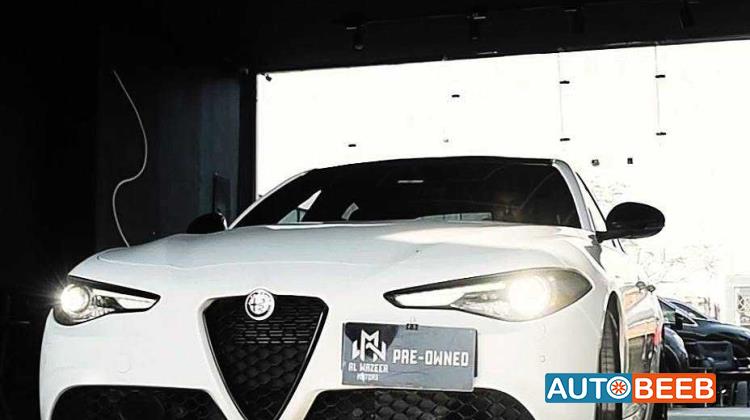 الفا روميو جوليا 2022