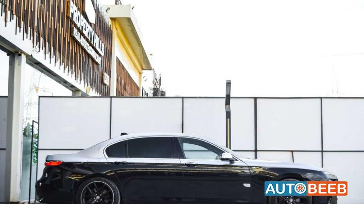 BMW 740i 2012